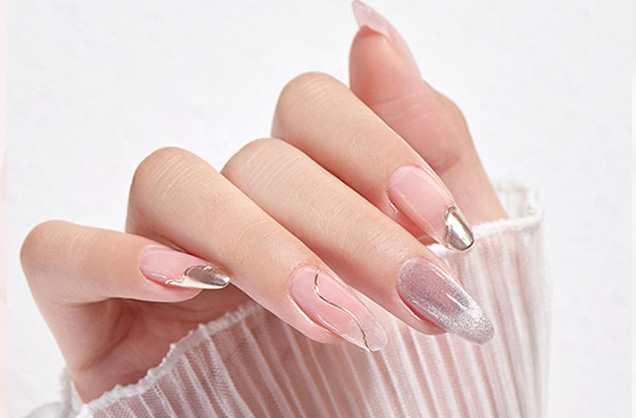 Tips Nail Polish paling apik